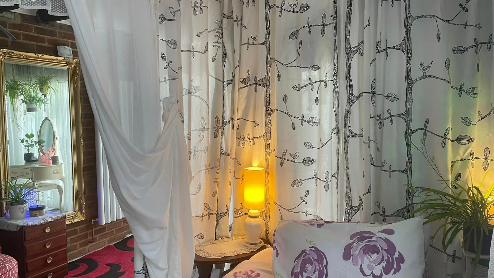Jacaranda Bed and Breakfast East Grinstead